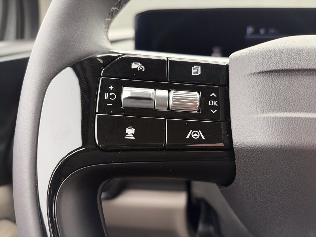 2027 Kia Carnival LX