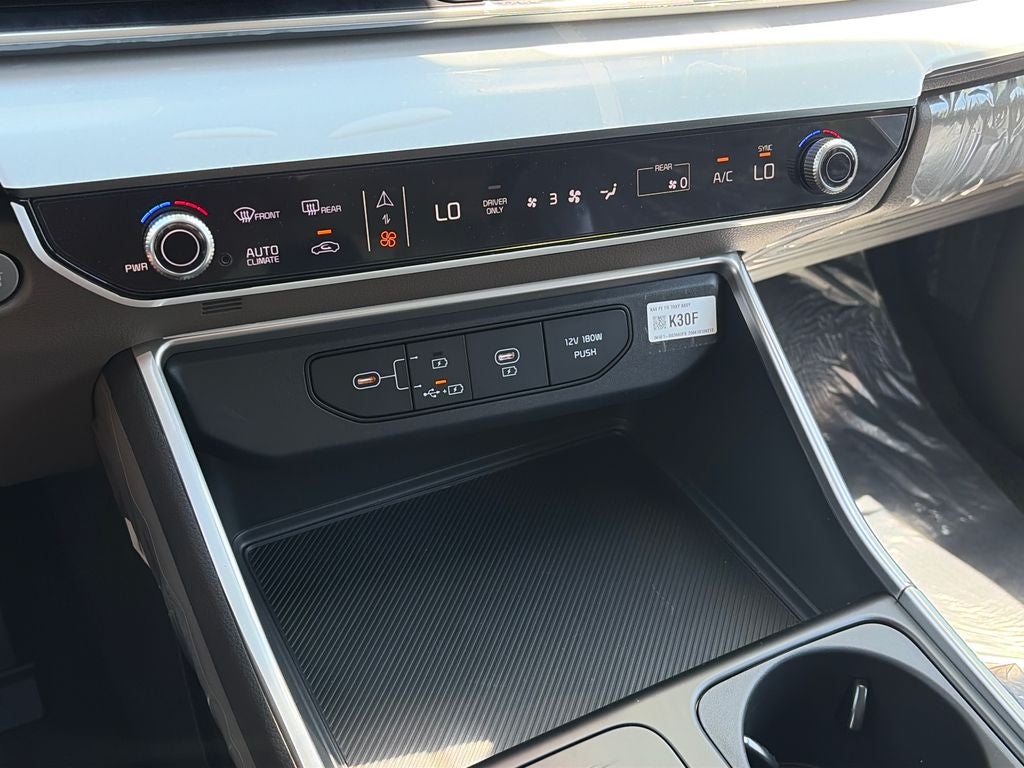 2026 Kia Carnival Hybrid LXS