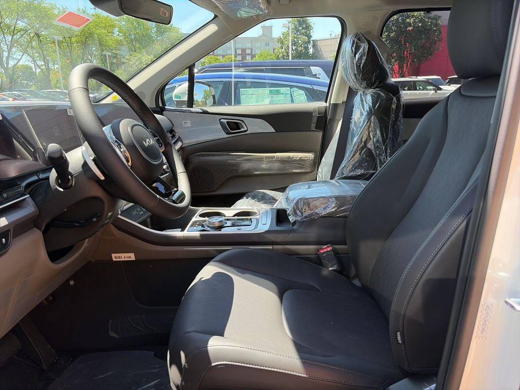 2026 Kia Carnival Hybrid EX