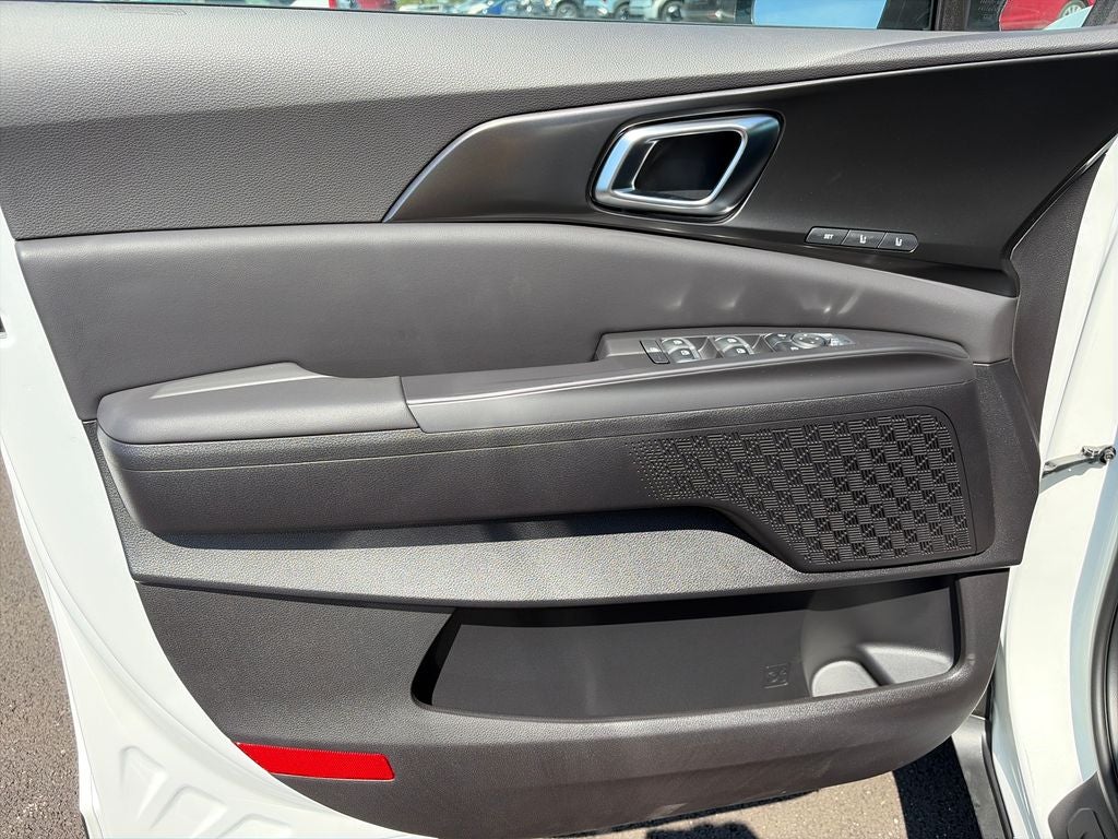 2027 Kia Carnival Hybrid EX