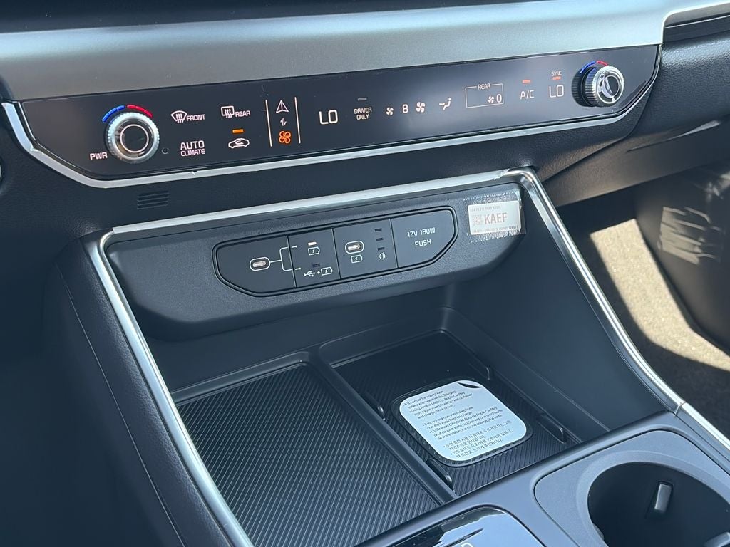 2027 Kia Carnival Hybrid EX
