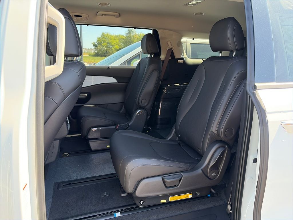 2027 Kia Carnival Hybrid EX