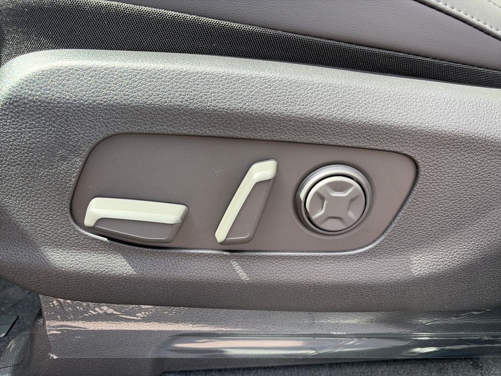 2027 Kia Carnival SX