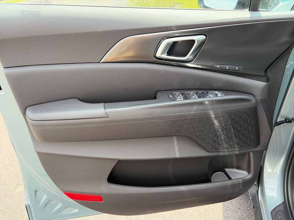2027 Kia Carnival SX