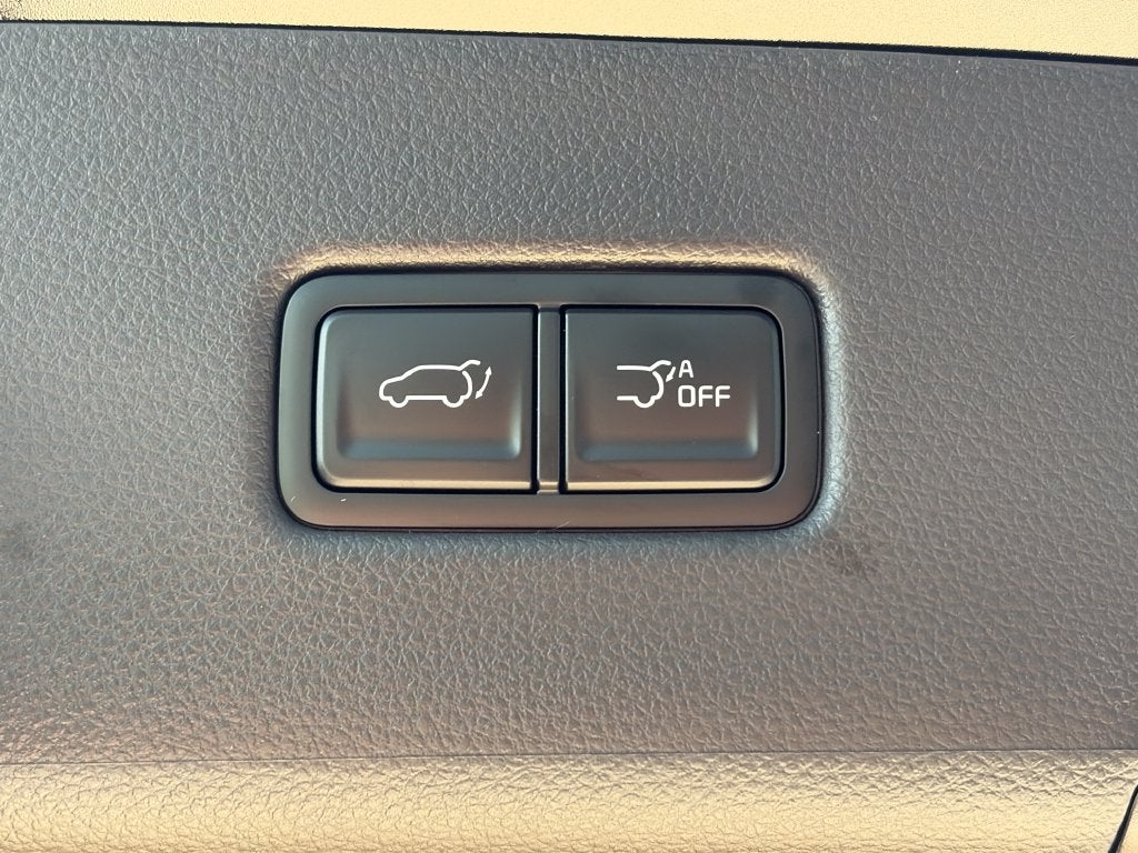 2027 Kia Carnival SX