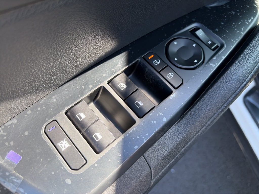 2027 Kia Sportage Hybrid LX