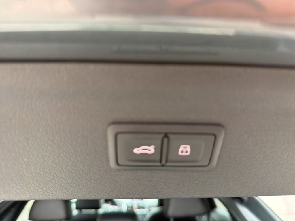 2016 Audi Q3 2.0T Prestige quattro