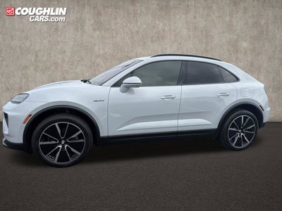 2024 Porsche Macan Electric 4