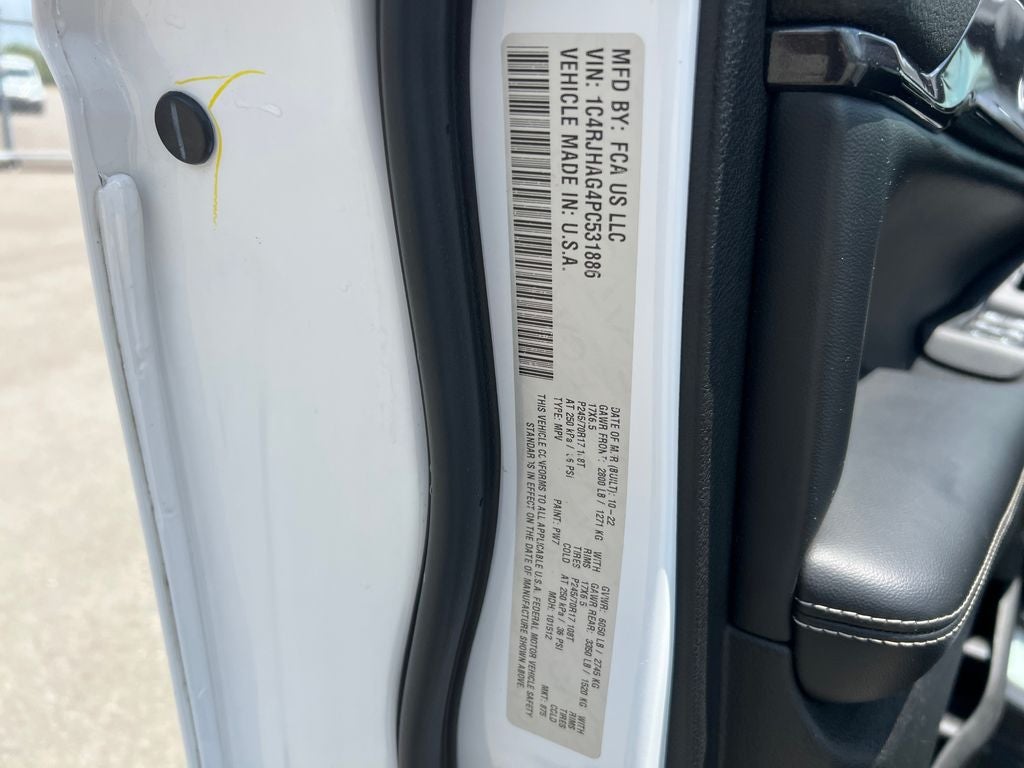 2023 Jeep Grand Cherokee Laredo