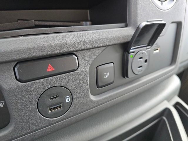 2025 Ford Super Duty E-350 Base Cutaway