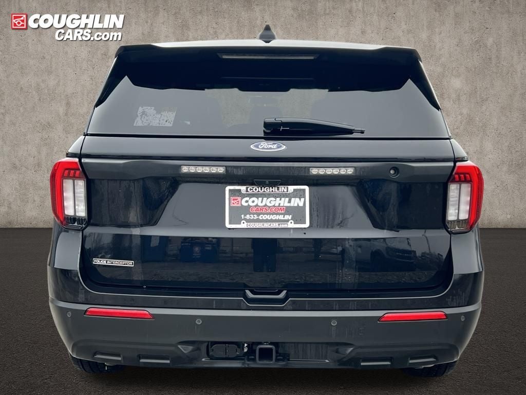 2025 Ford Utility Police Interceptor Base