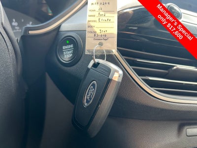 2022 Ford Escape SE