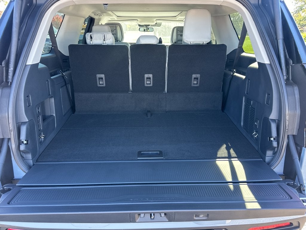2027 Ford Expedition Max Platinum