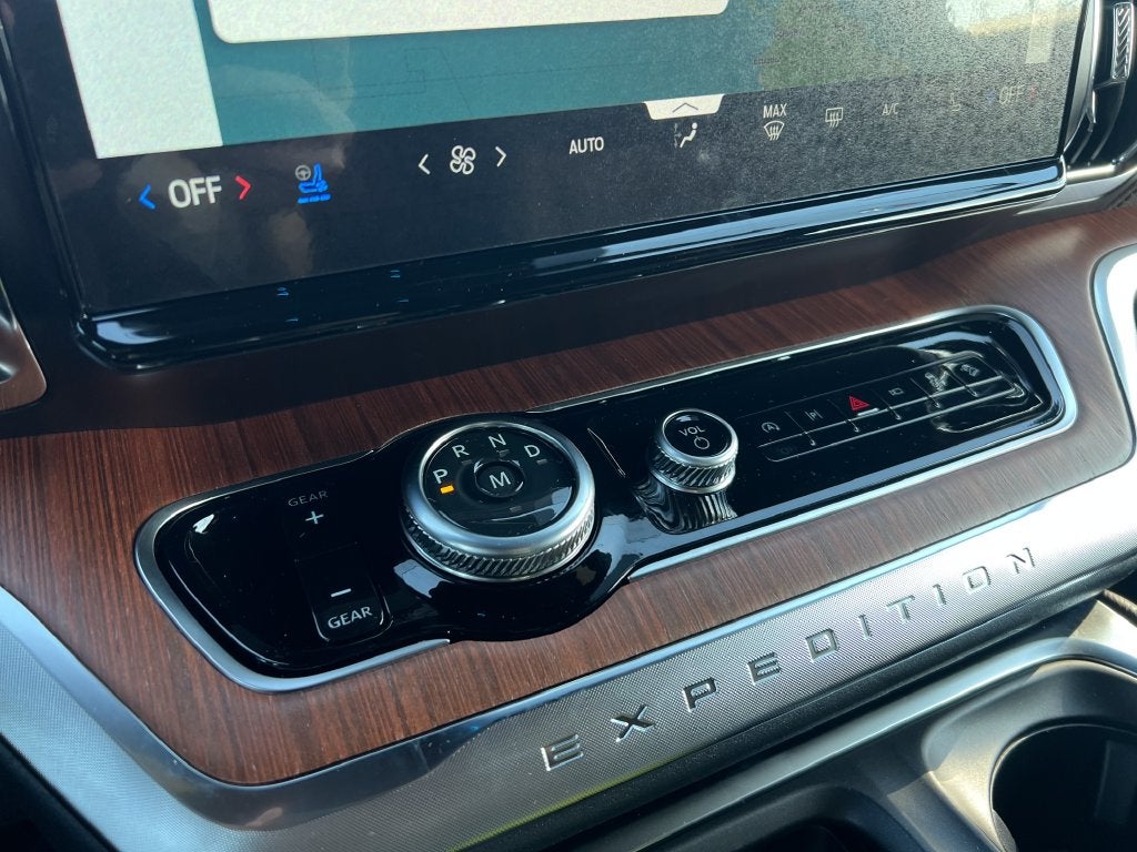 2027 Ford Expedition Max King Ranch