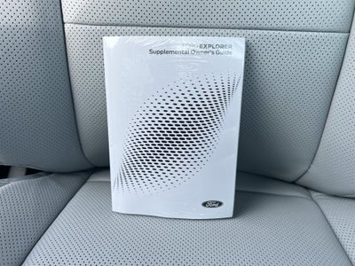 2027 Ford Explorer Platinum