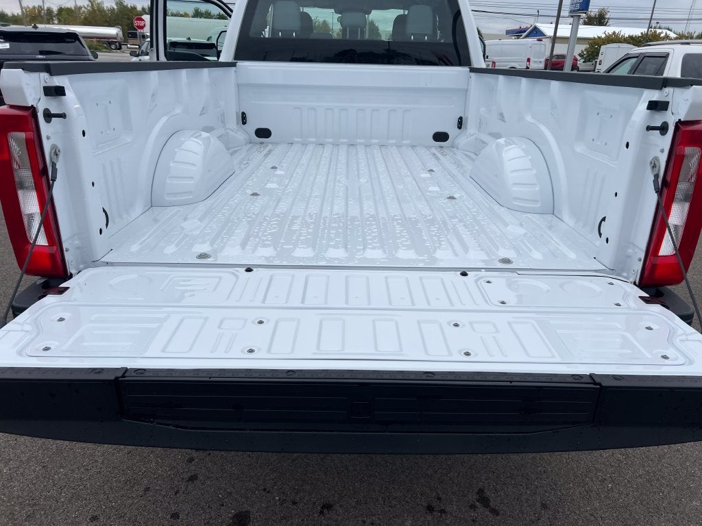 2027 Ford F-250SD XL