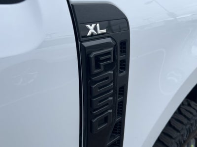 2027 Ford F-250SD XL