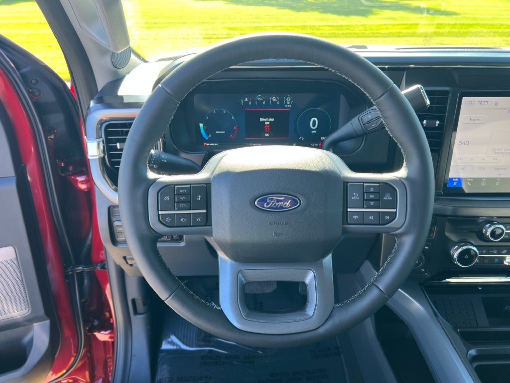 2027 Ford F-350SD Lariat