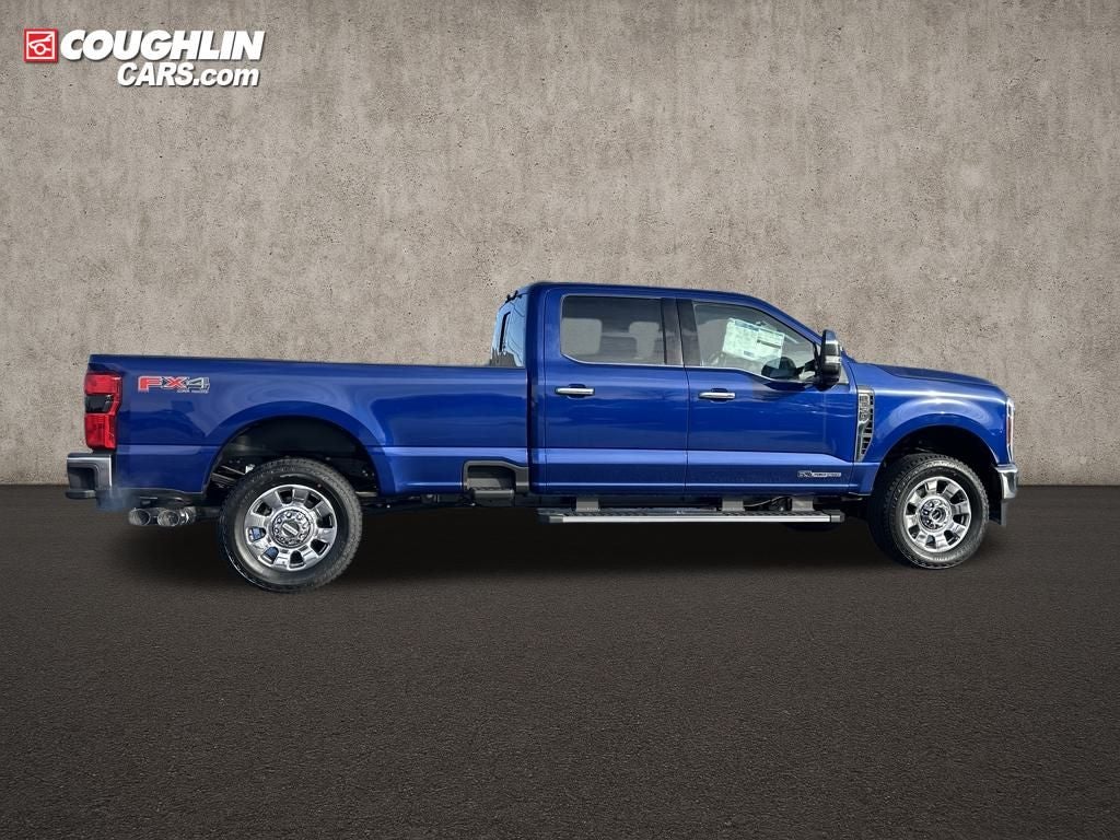 2026 Ford F-350SD Lariat FX4