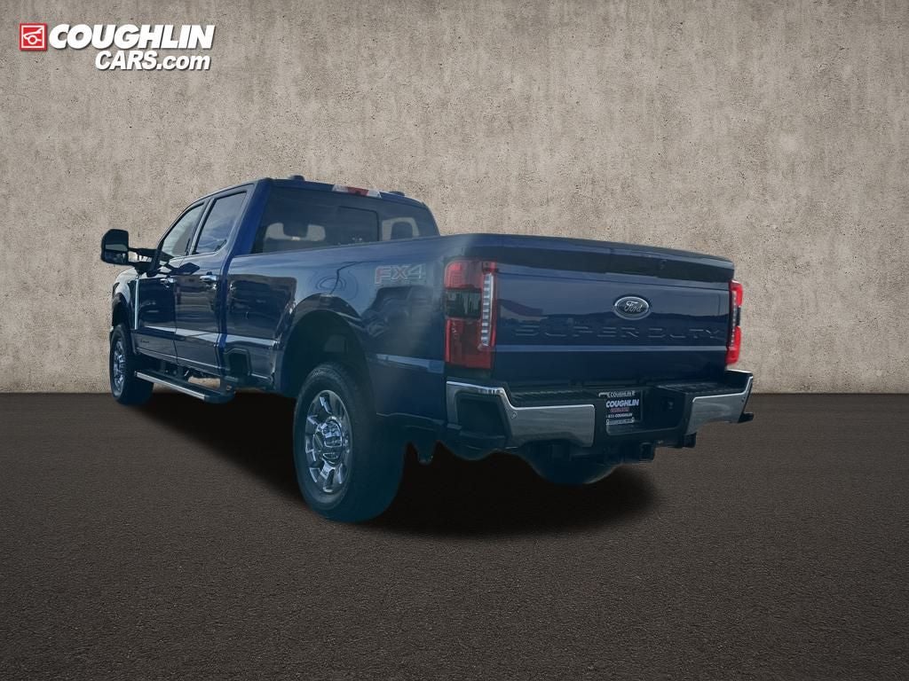 2026 Ford F-350SD Lariat FX4