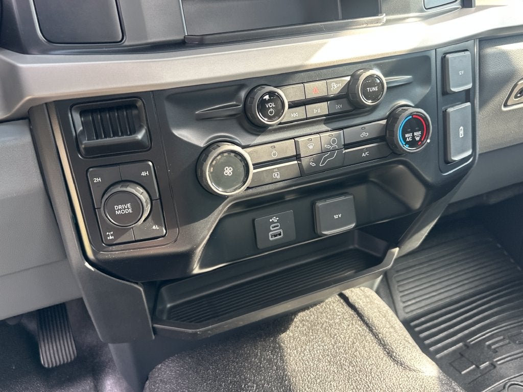 2027 Ford F-250SD XL