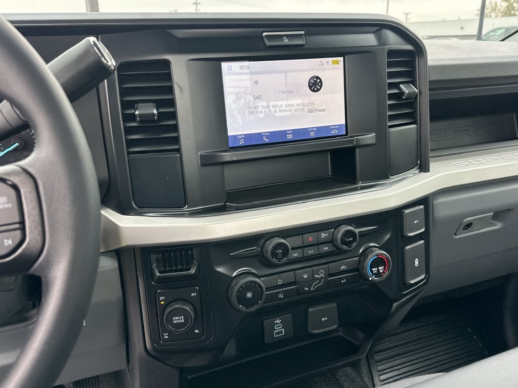 2027 Ford F-250SD XL