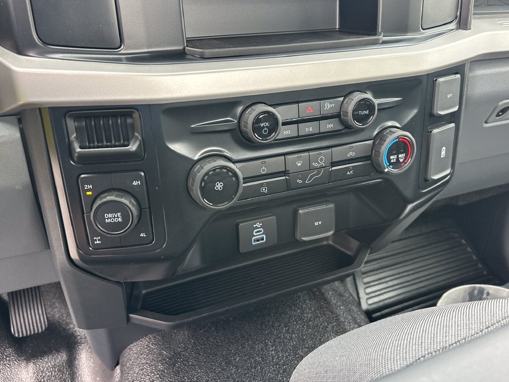 2027 Ford F-250SD XL