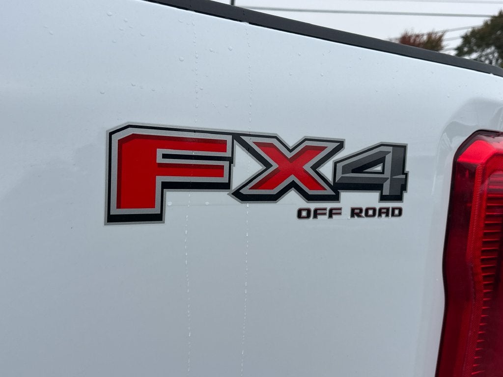 2027 Ford F-250SD XL