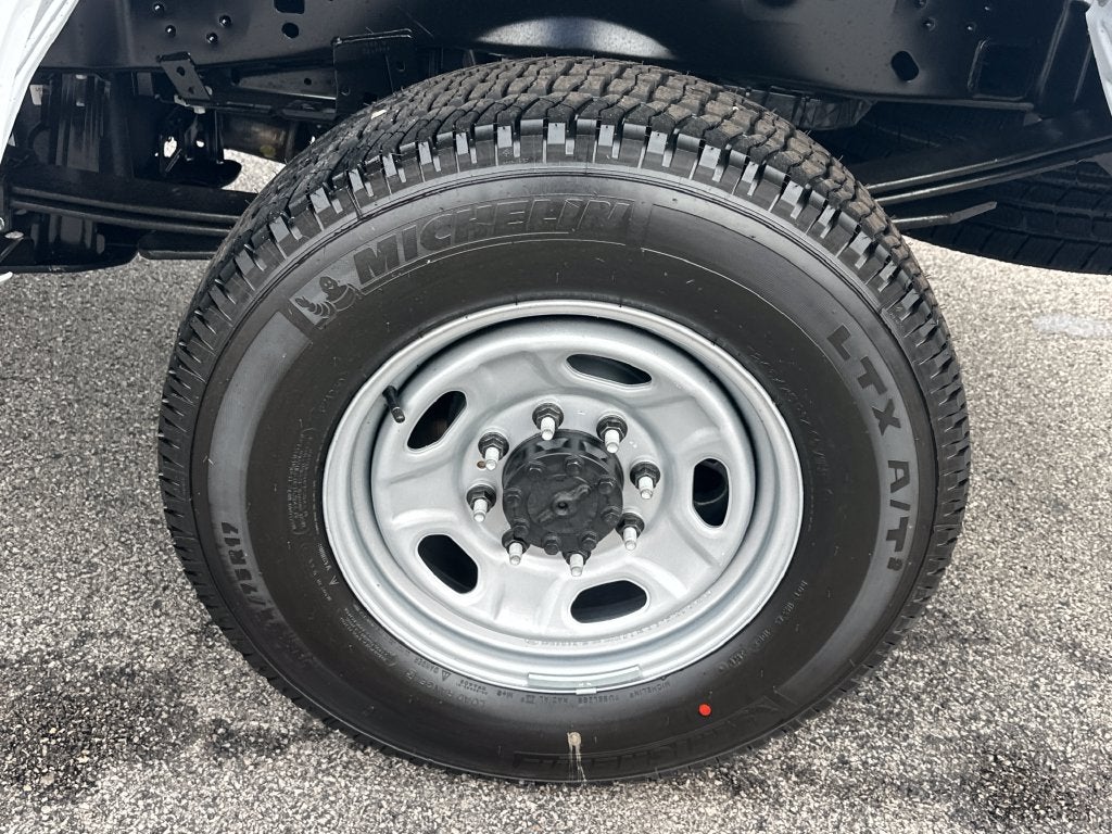 2027 Ford F-250SD XL