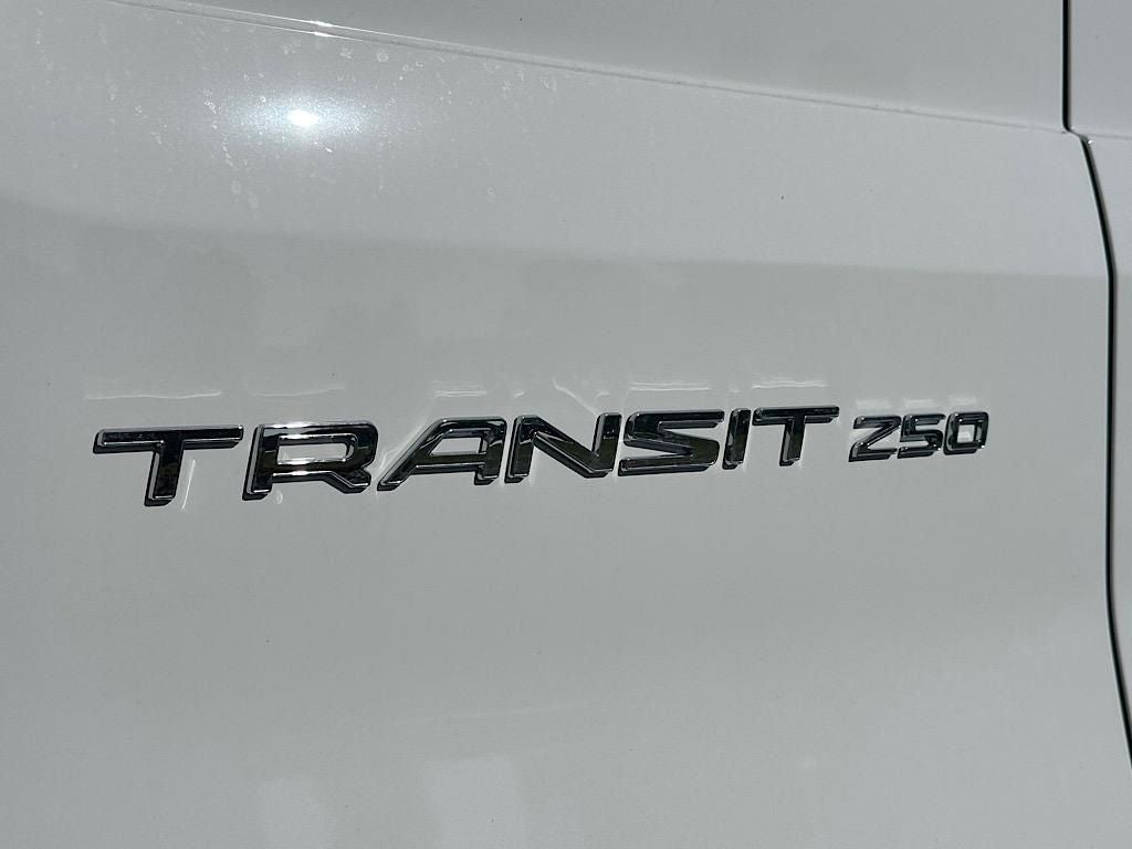 2025 Ford Transit-250 Base Medium Roof
