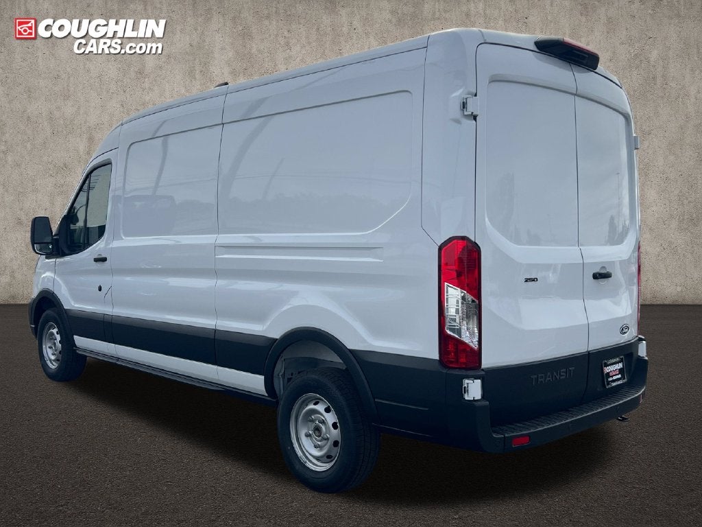 2027 Ford Transit-250 Base