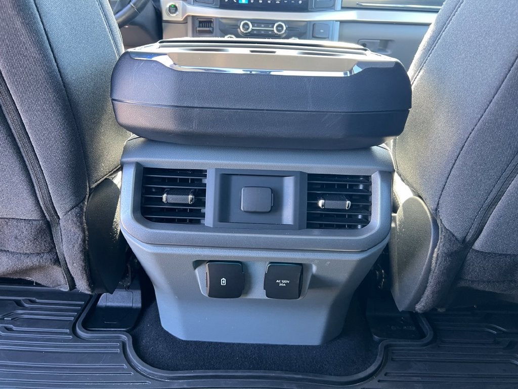 2023 Ford F-150 Lightning XLT