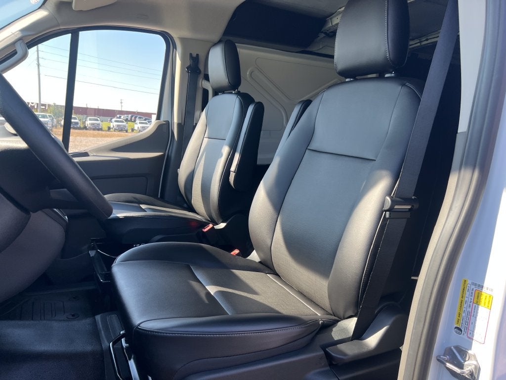 2027 Ford Transit-150 Base
