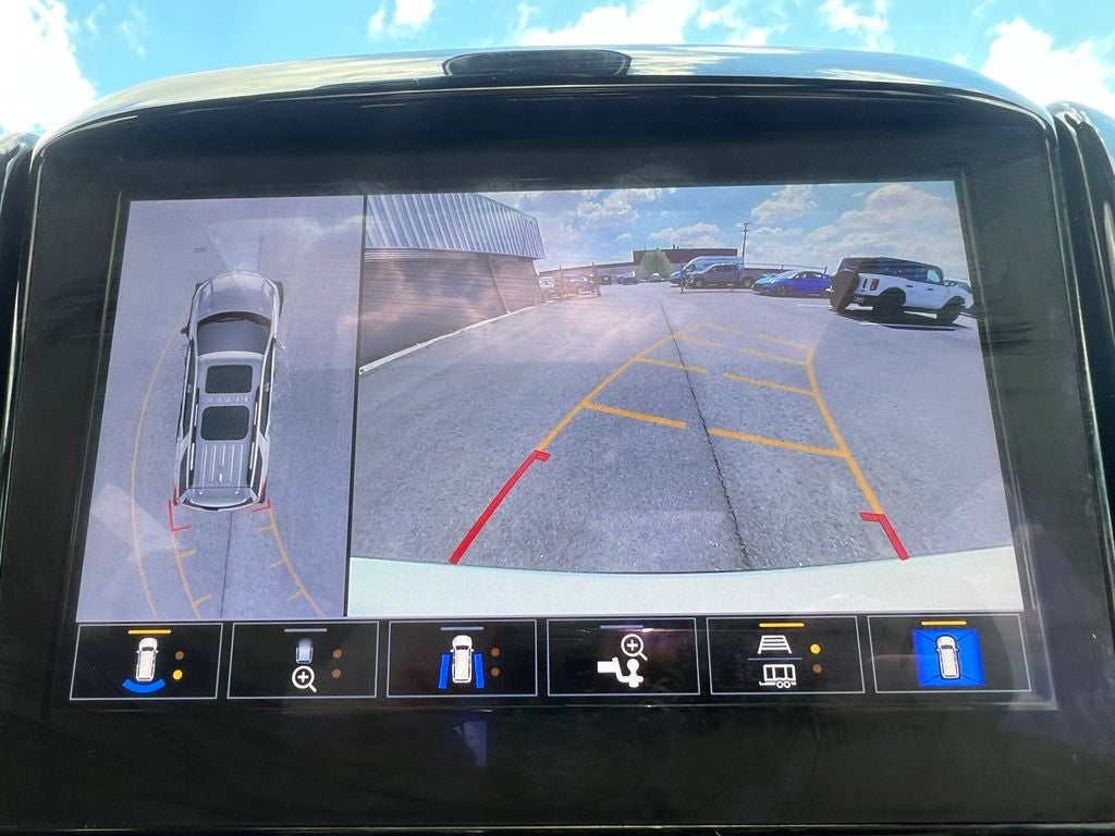 2022 Chevrolet Traverse RS