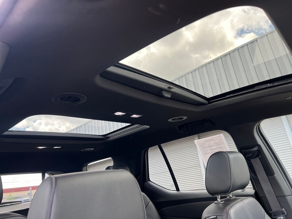 2022 Chevrolet Traverse RS