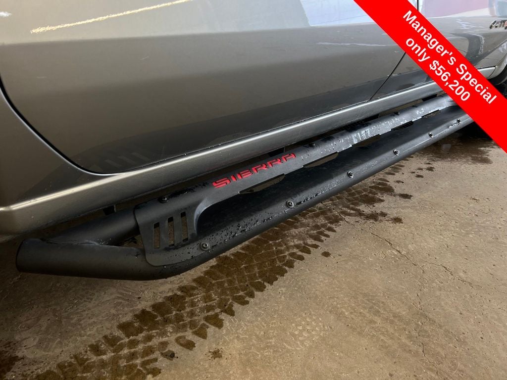 2023 GMC Sierra 1500 AT4X