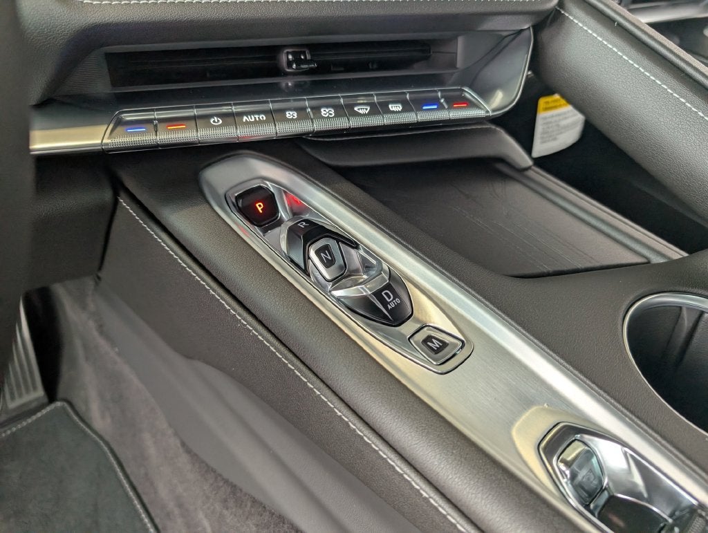 2027 Chevrolet Corvette Stingray 2LT