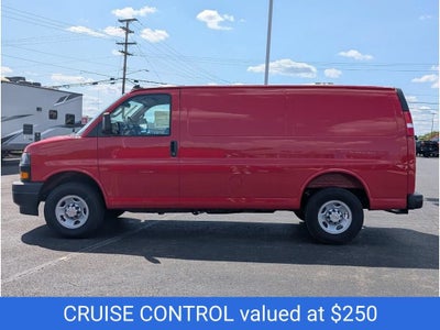 2025 Chevrolet Express Cargo WT
