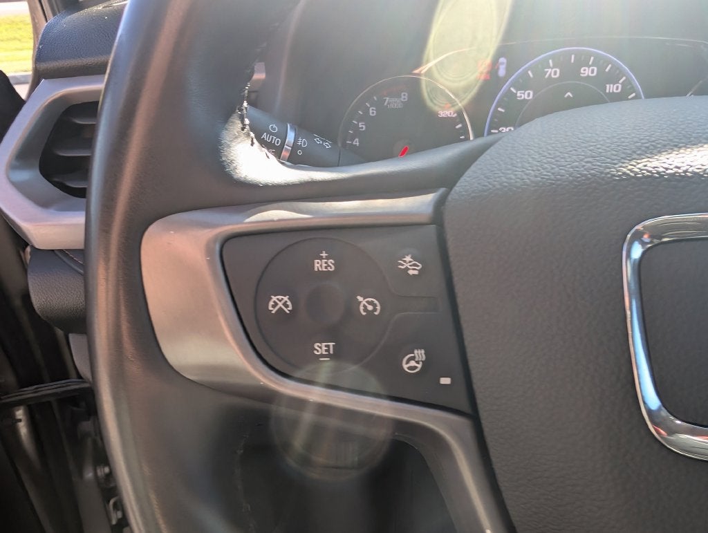 2022 GMC Acadia AT4