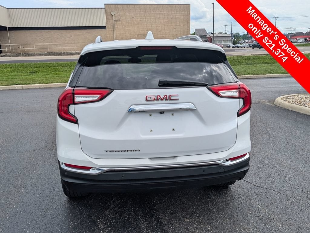 2022 GMC Terrain SLT