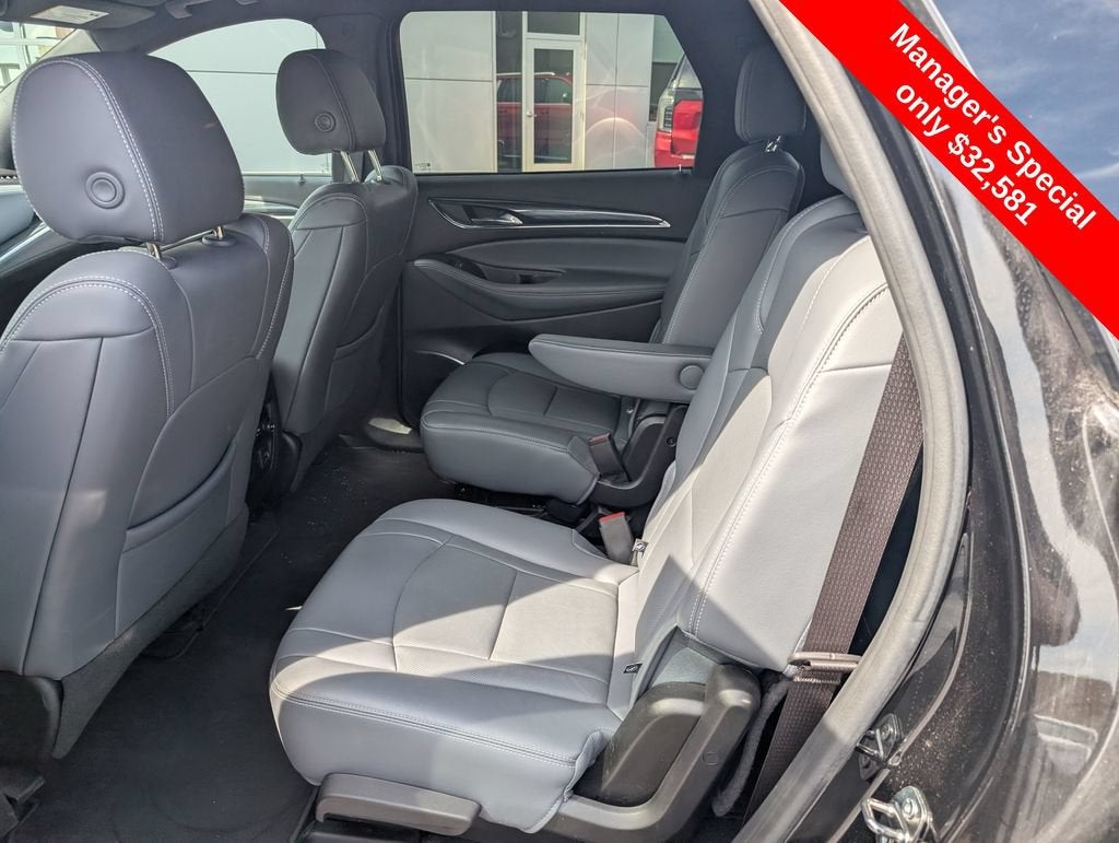 2024 Buick Enclave Essence