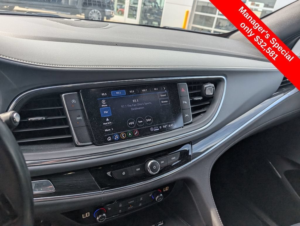 2024 Buick Enclave Essence