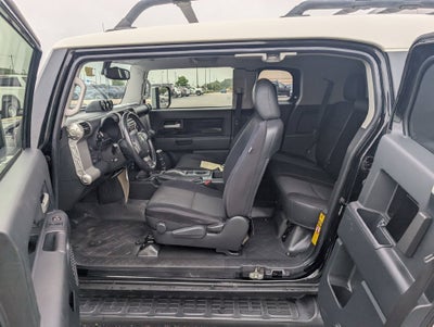 2014 Toyota FJ Cruiser Base