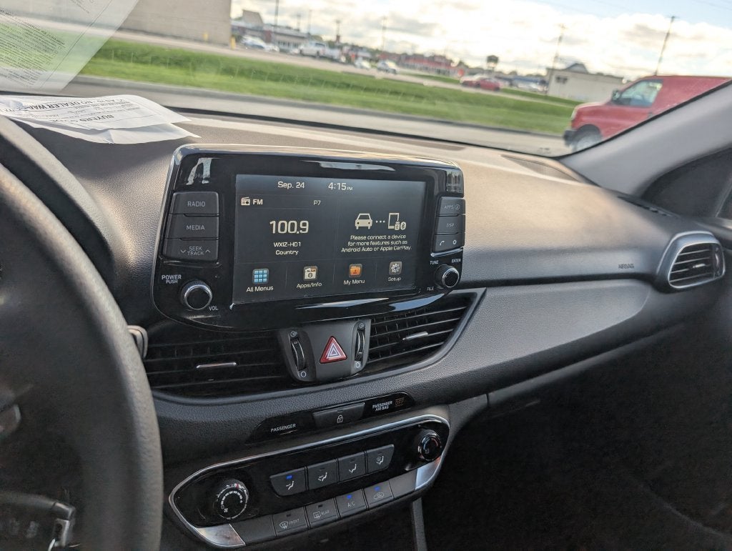 2020 Hyundai Elantra GT Base