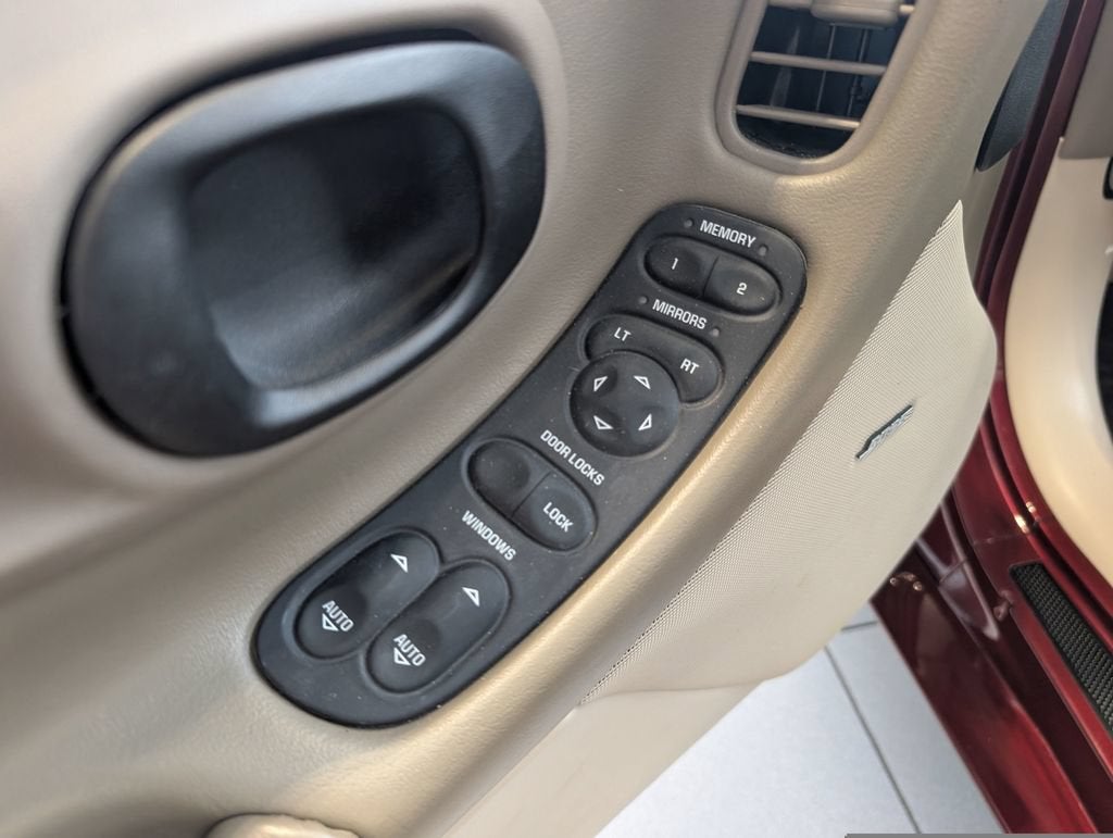 2003 Chevrolet Corvette Base