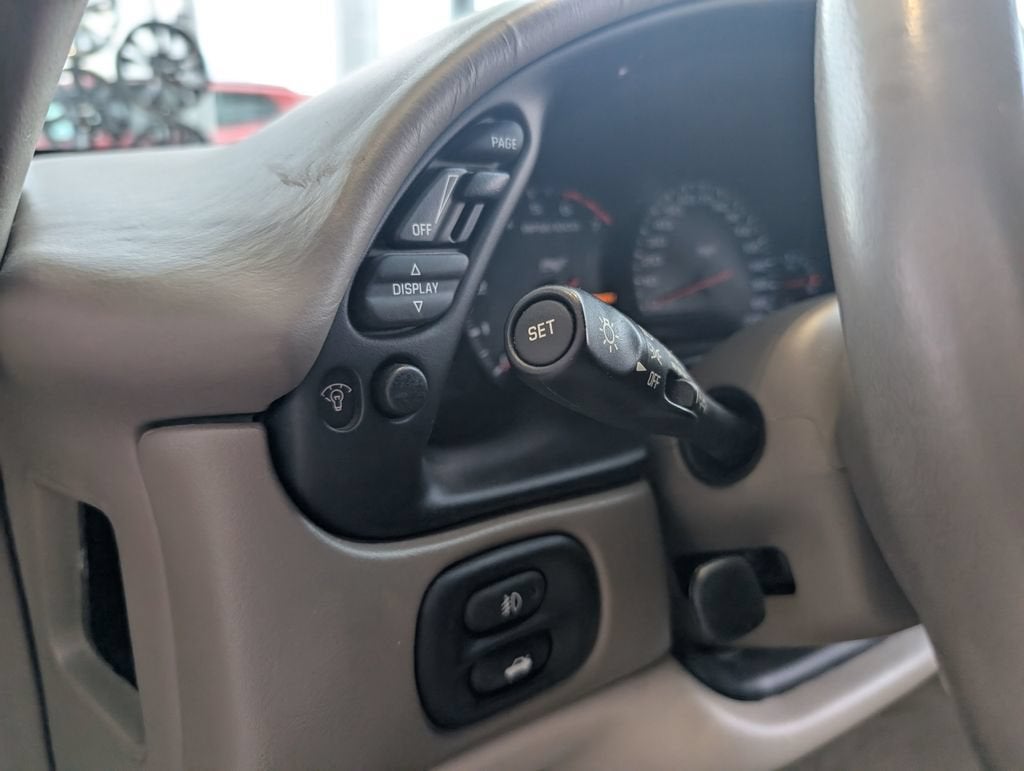 2003 Chevrolet Corvette Base