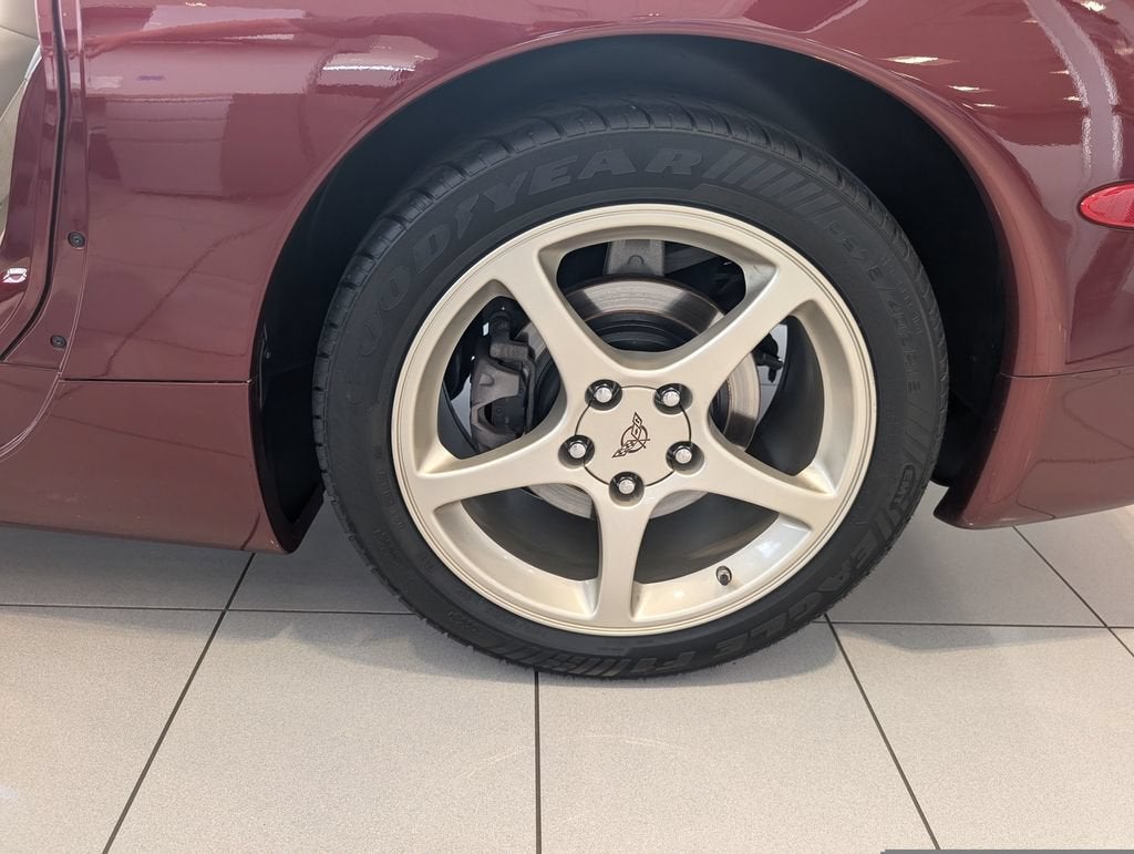 2003 Chevrolet Corvette Base