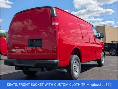 2025 Chevrolet Express Cargo WT