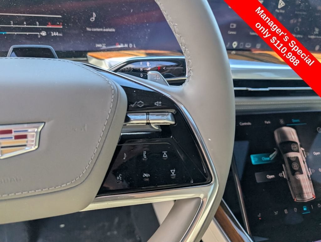 2025 Cadillac Escalade Sport Platinum