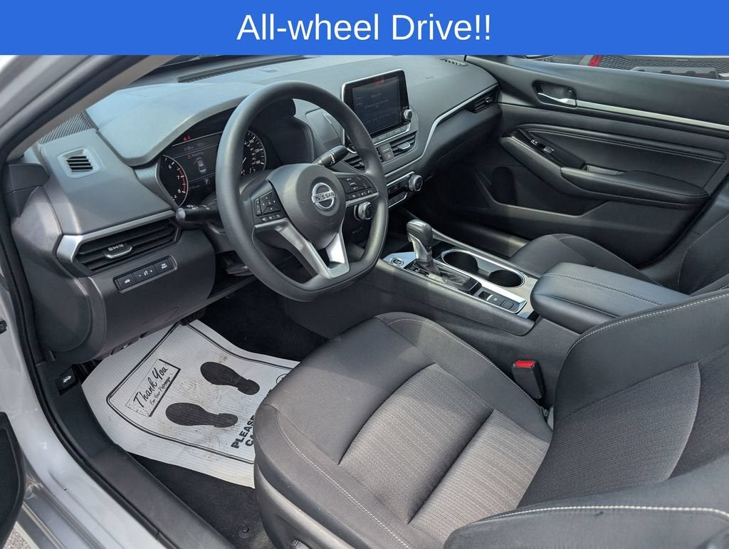 2021 Nissan Altima 2.5 SV